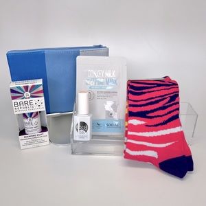 Custom IPSY full size make up/cosmetic bag: Soo Ae, Gelante, Bare Republic.